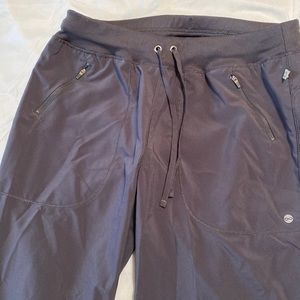 Cherokee infinity scrub pants medium